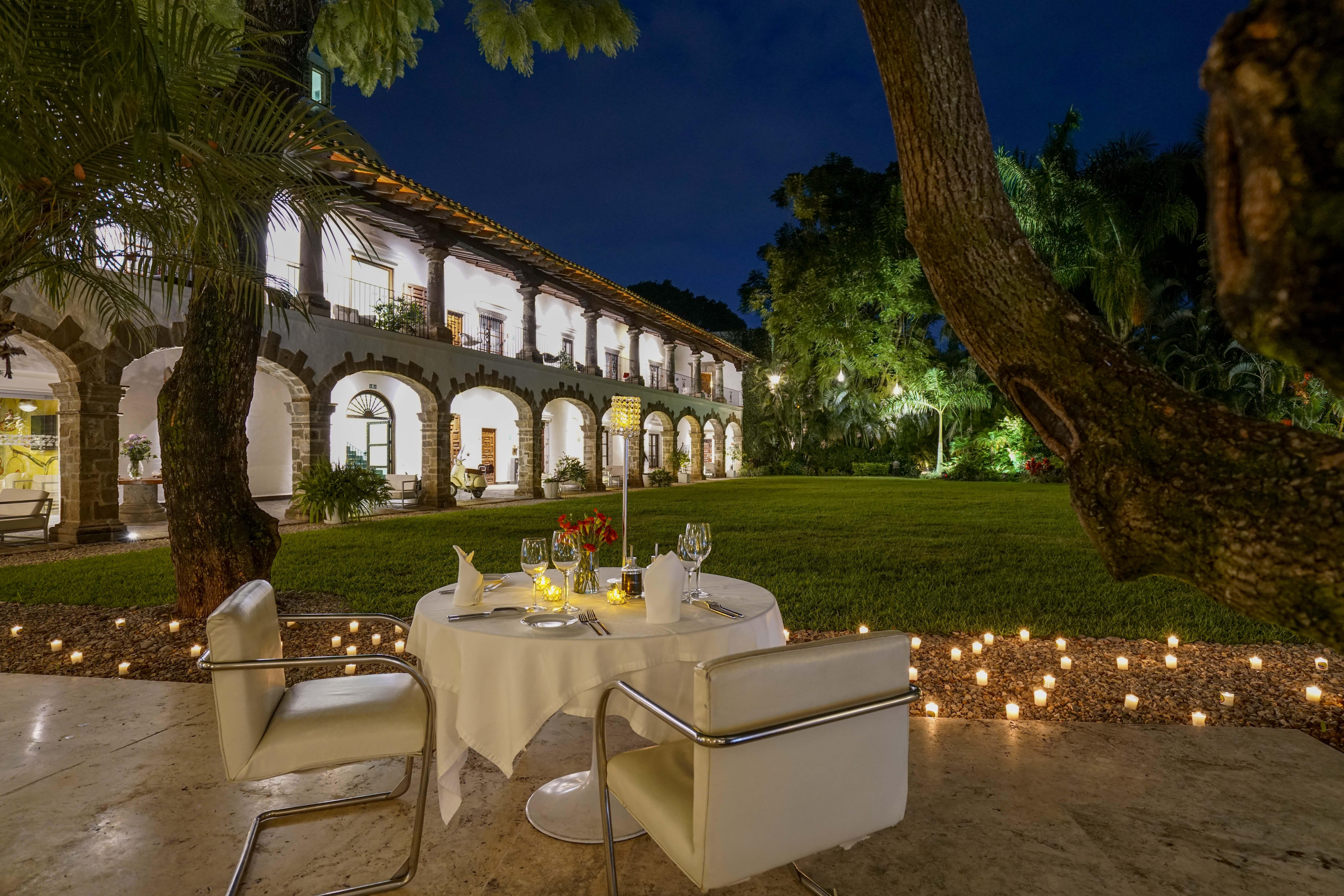Anticavilla Hotel Restaurante & Spa (Adults Only) كويرنافاكا المظهر الخارجي الصورة